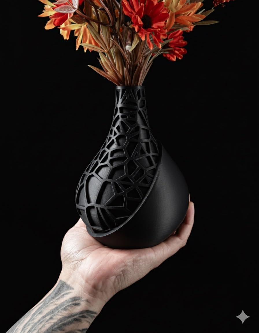 Geometric flower vase