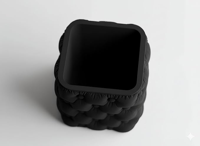 Chesterra Tufted Plant Pot
