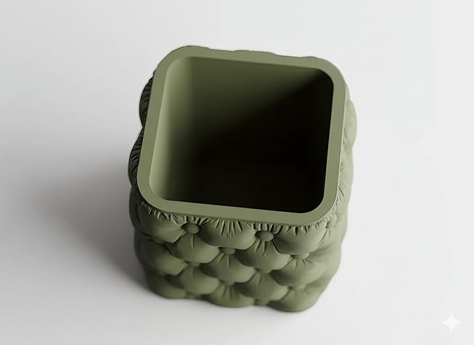 Chesterra Tufted Plant Pot