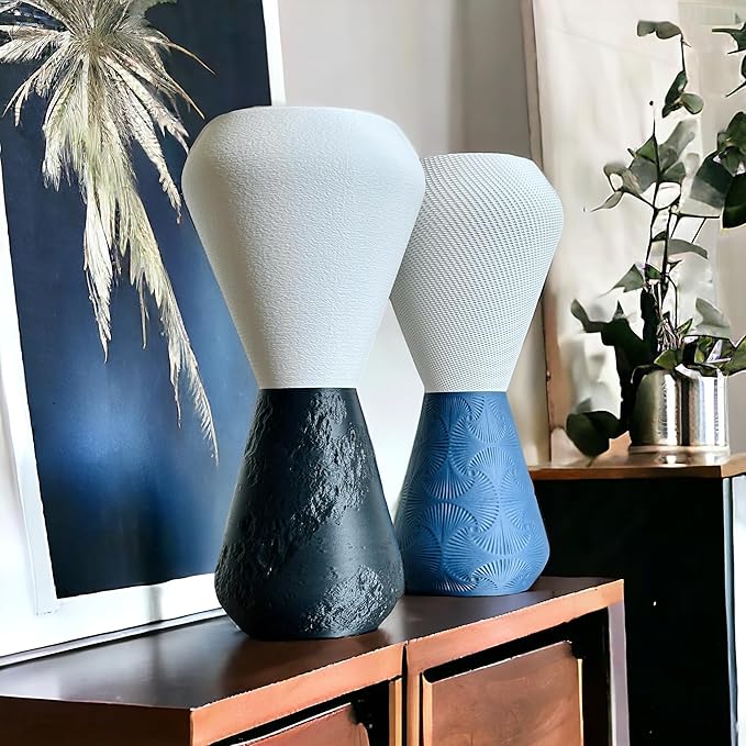 stone textured desk lamp