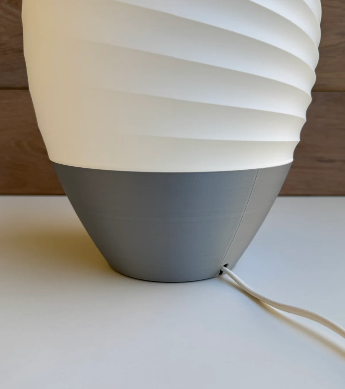 ICARUS desk lamp